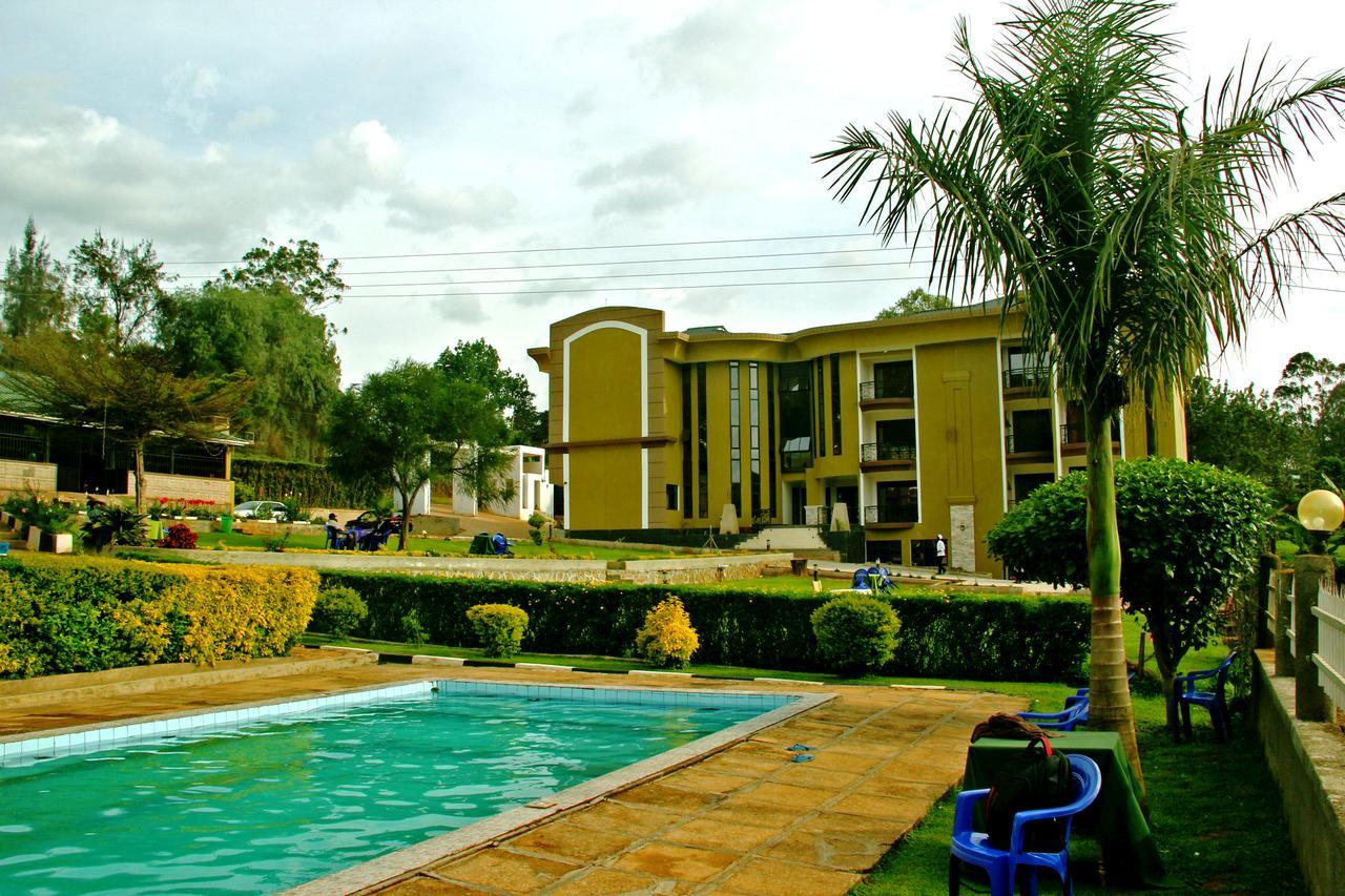 Cepha'S Inn Kabale Bagian luar foto