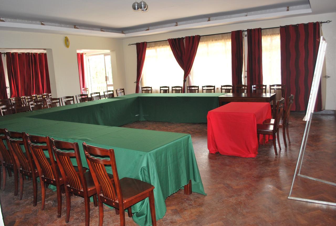 Cepha'S Inn Kabale Bagian luar foto